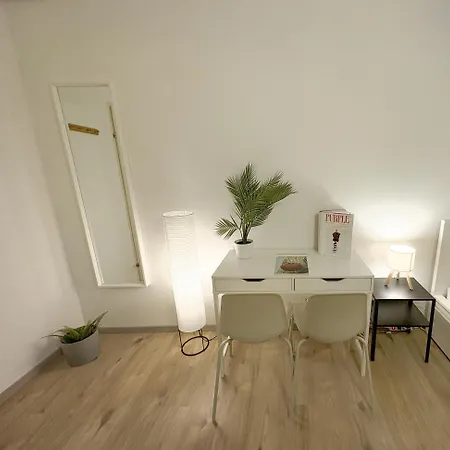 Apartmán 1 Bedroom Apartments, 18 Minutes To The Center, Smart Tv